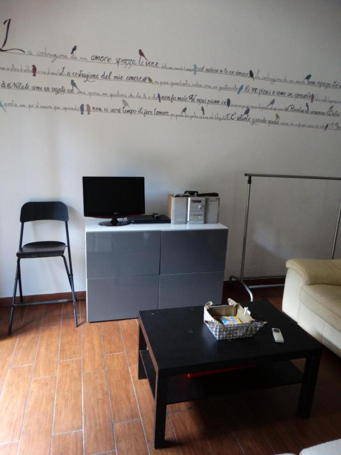 Appartement A Casa Di Delia - Stazione Fidene à Rome Extérieur photo